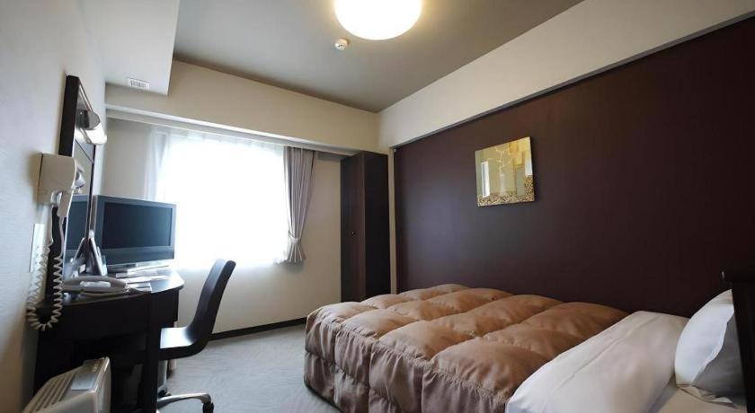 Hotel Route Inn Hirosaki Ekimae Экстерьер фото