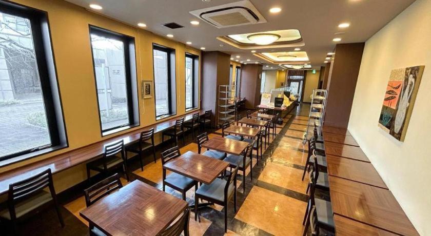 Hotel Route Inn Hirosaki Ekimae Экстерьер фото